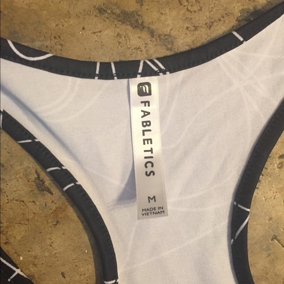 NWOT Fabletics Workout Tank - Picture 2 of 3